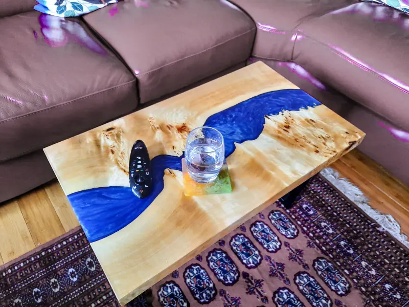 Blue river table in poplar, photo 4 of 10, as taken